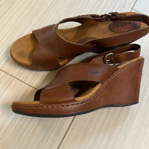 Boc Caramel Brown leather wedge sandal, 11 - Picture 2 of 3